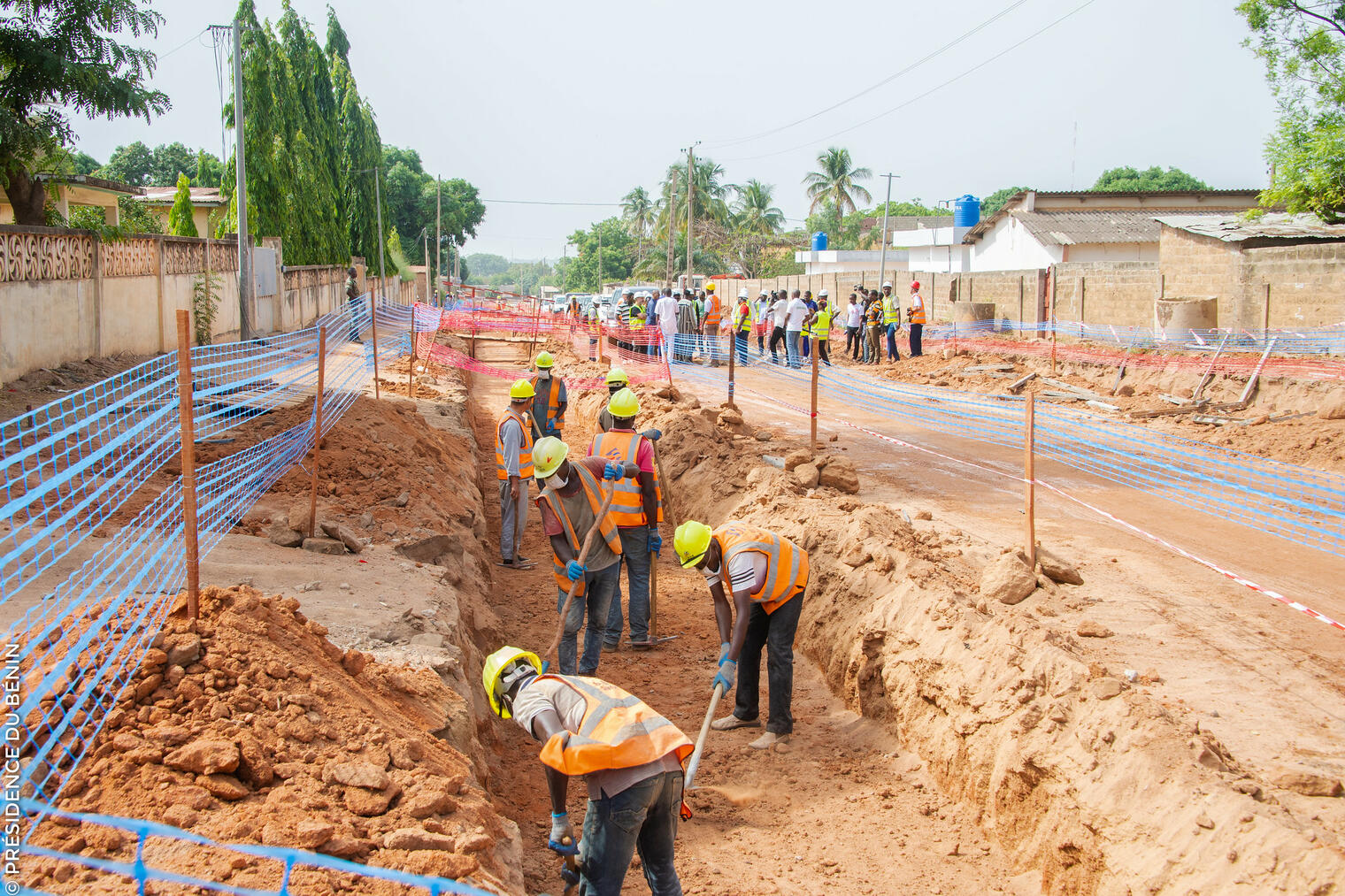 /rehabilitation-amenagement-voiries-dans-certaines-villes-benin-asphaltage