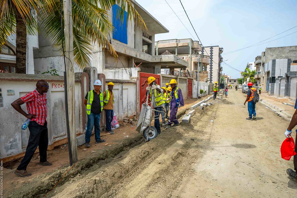 Asphaltage Phase B Cotonou : Un pas de géant pour l'attractivité de la Zone Fidjrossè-Togbin