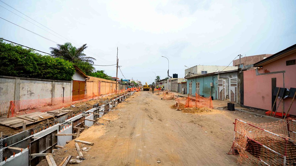 Asphaltage Phase B Cotonou : Un pas de géant pour l'attractivité de la Zone Fidjrossè-Togbin