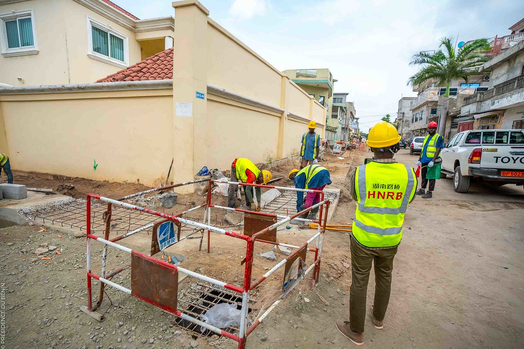 Asphaltage Phase B Cotonou : Un pas de géant pour l'attractivité de la Zone Fidjrossè-Togbin