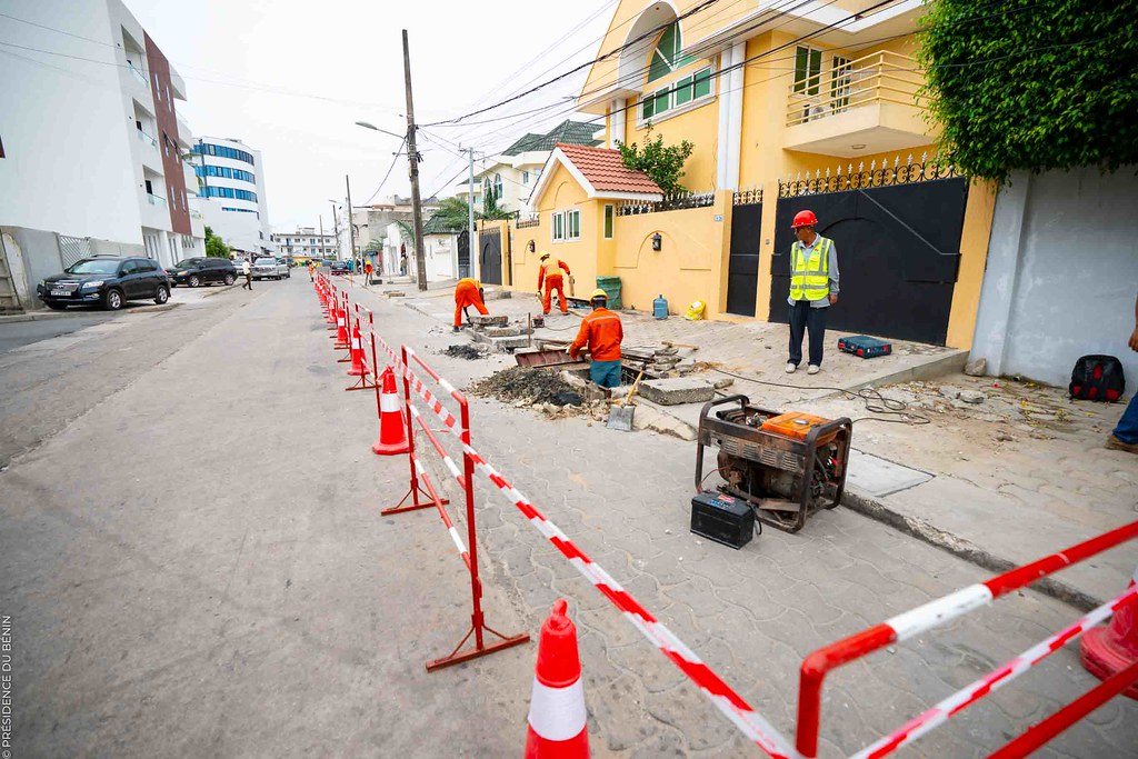 Asphaltage Phase B Cotonou : Un pas de géant pour l'attractivité de la Zone Fidjrossè-Togbin