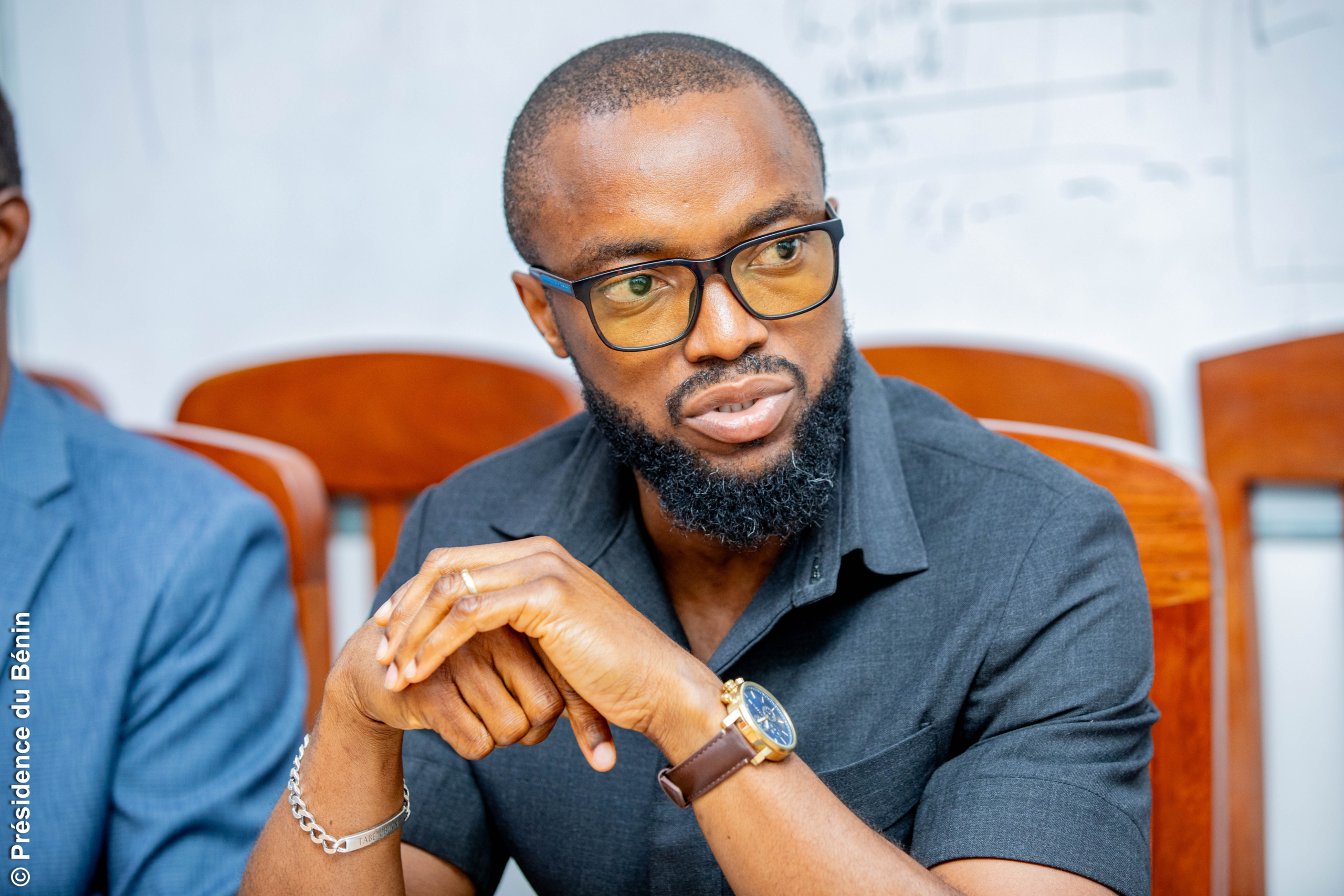 Transports aériens au Bénin : José TONATO en visite à l'aéroport de Cotonou et à l'ASECNA