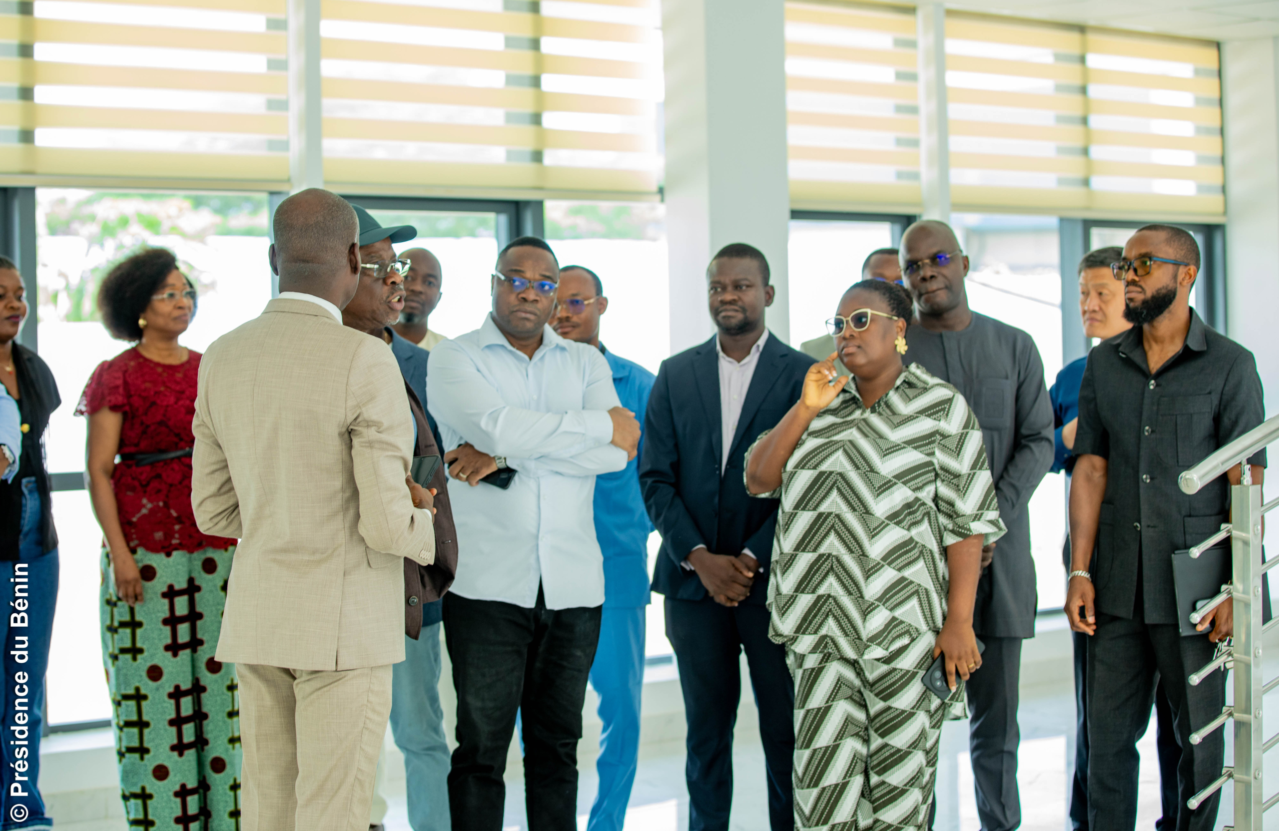 Transports aériens au Bénin : José TONATO en visite à l'aéroport de Cotonou et à l'ASECNA